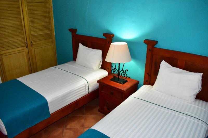 פוארטו ואלארטה Hotel Casa Iguana Mismaloya מראה חיצוני תמונה